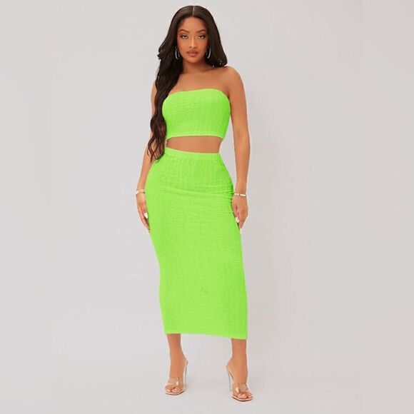 Trendy SHEIN SXY Neon Lime Textured Crop Tube Top & Pencil Skirt Set - Picture 3 of 5